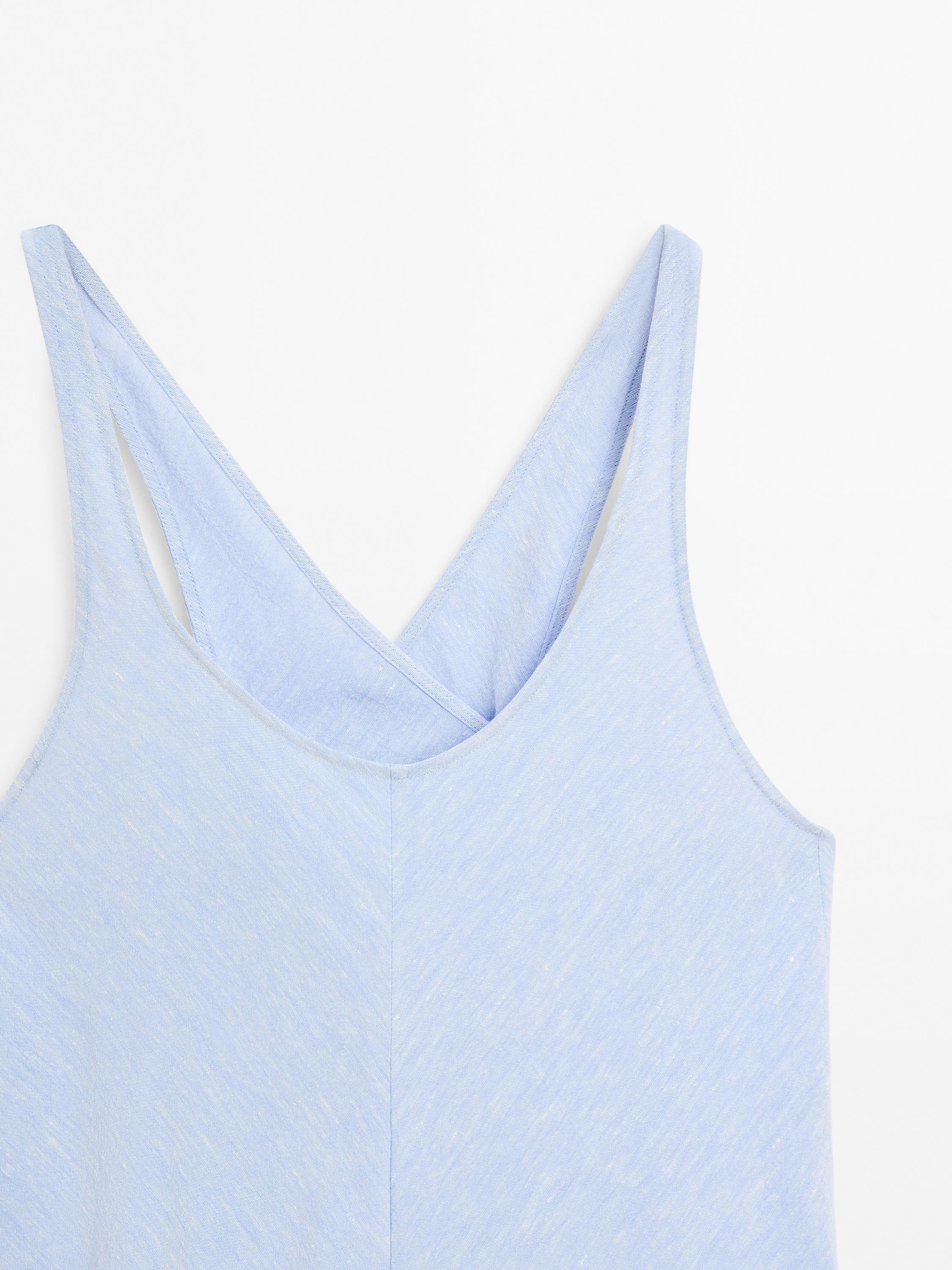 Long flowing dress with back detail